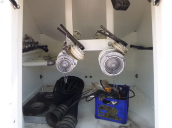 Полуприцеп цистерна для сыпучих грузов Для транспортировки муки Omeps Powder tank alu 40 m3 + engine/compressor: фото 5